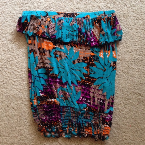 Strapless floral shirt