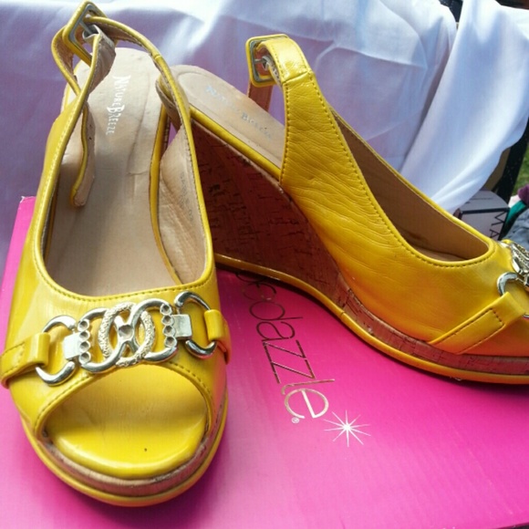*Sold off Site**   NATURE BREEZE  Leather Wedges