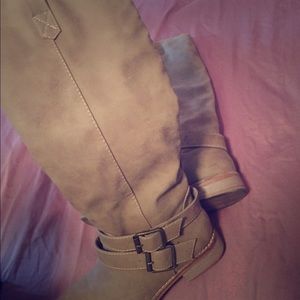 Tan Cathy Jean boots