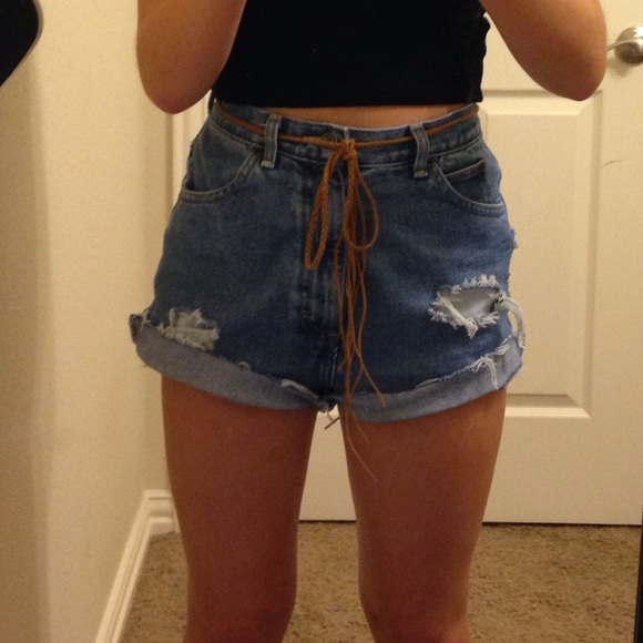 shorts - Picture 2 of 2