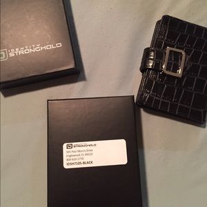 Identity Stronghold Wallet