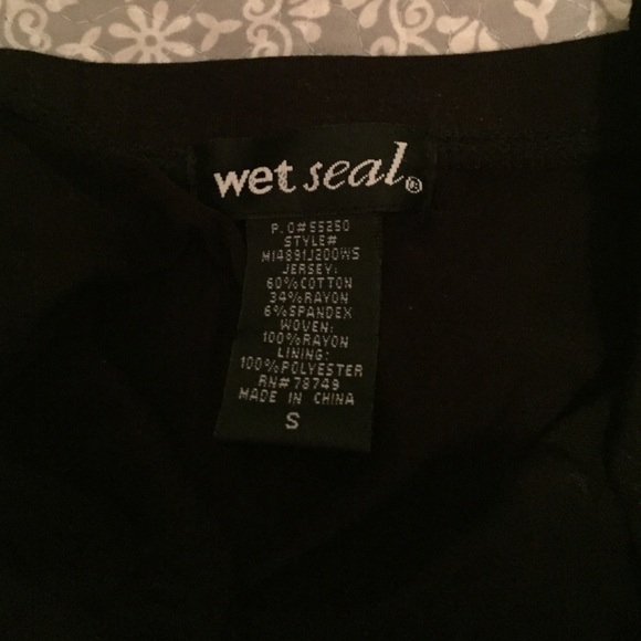 High low dress! 👗👛 - Picture 2 of 3