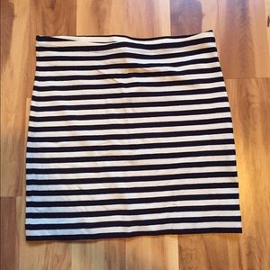 H&M Navy Blue And White Striped Tight Skirt!