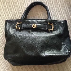 Tory burch purse