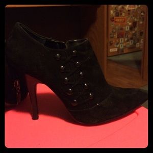 Guess stiletto booties