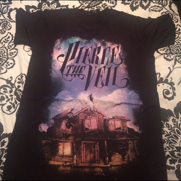 Pierce the veil tee