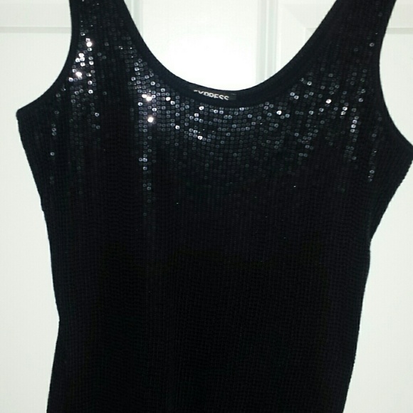 Top - Picture 2 of 3