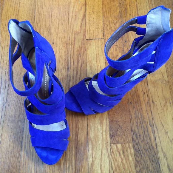 Blue/Cobalt BCBGeneration Heels - Picture 3 of 4