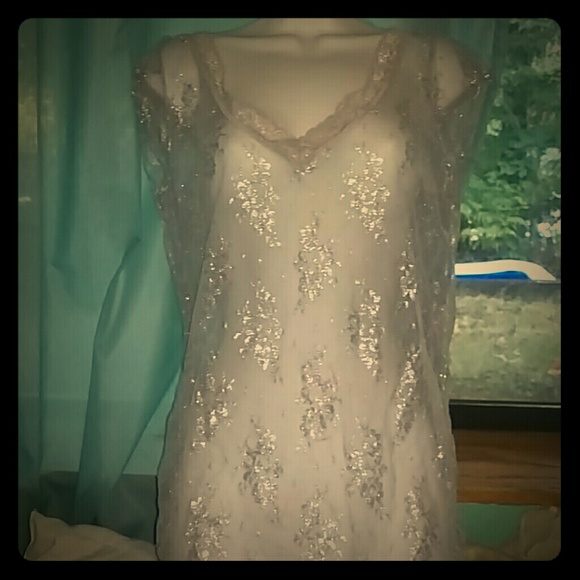 Silver see through lace overlay v-neck shirt