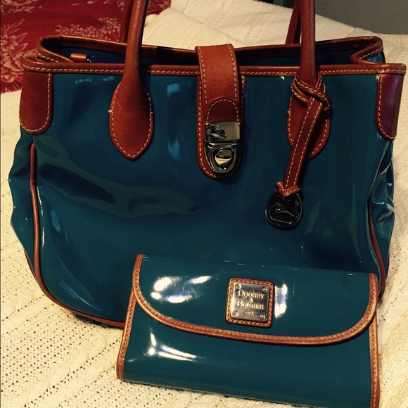 Dooney and Bourke purse and wallet