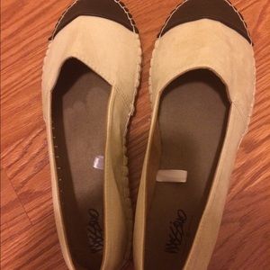 Mossimo Dianne cream espadrilles