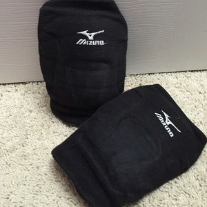 Mizuno knee pads