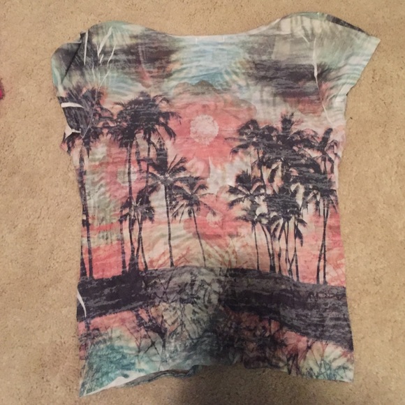 Studded Palm tree top - Picture 2 of 2