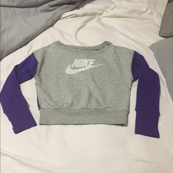 Nike sweater
