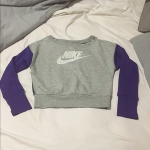 Nike sweater