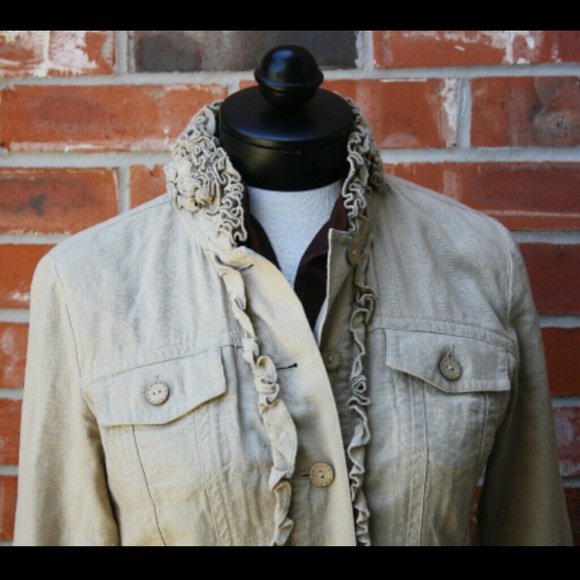 ❌SOLD Tribal Khaki Tan Ruffled Blazer - Picture 2 of 4
