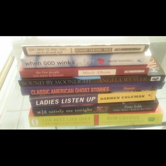 Books bundle - Picture 2 of 2