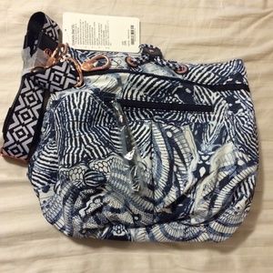 SOLD Lululemon Wanderlust Diversity Bag