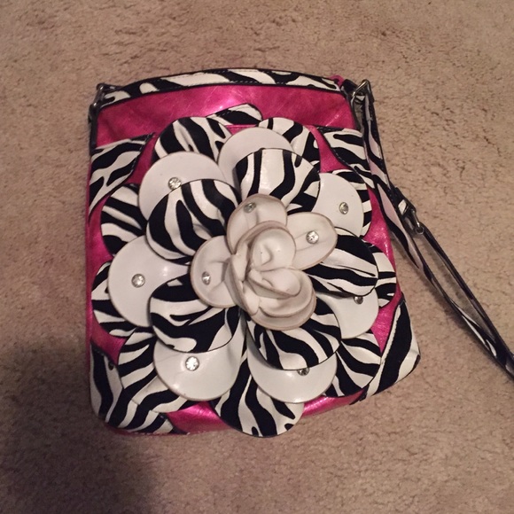 Hot pink/zebra cross body bag - Picture 1 of 3
