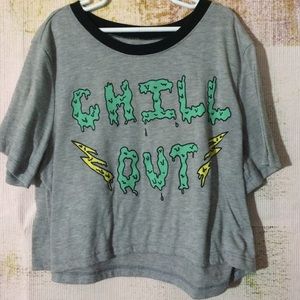 "Chill Out" cropped t-shirt