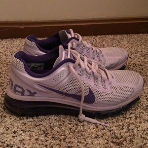 NIKE AIR MAX RUNNING SHOES