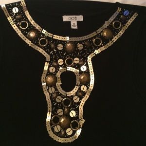 ✨Sparkly black top✨