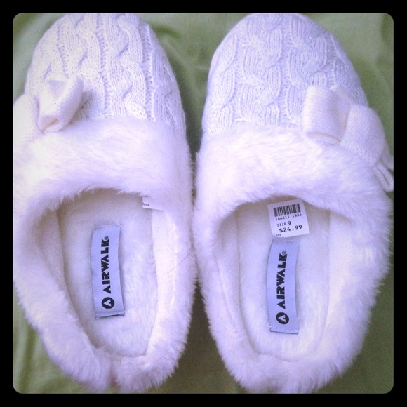 Air walk slippers