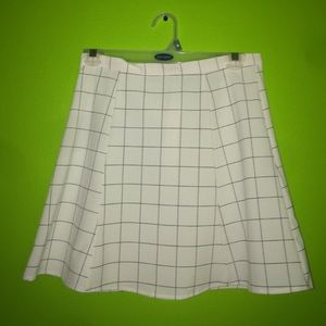 American Apparel Lulu Skirt (Black/White Plaid)