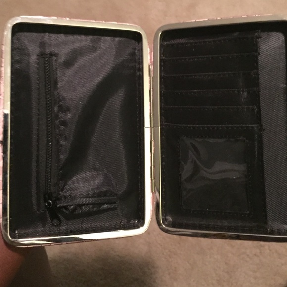 Wallet - Picture 2 of 2