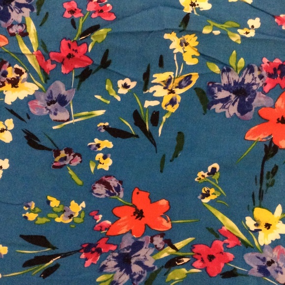 Floral Tanktop - Picture 2 of 2