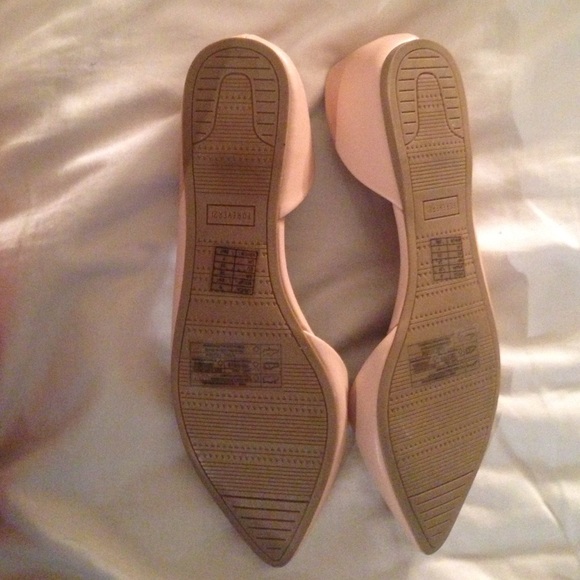 Flats - Picture 3 of 3