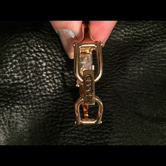 Gucci watch - Picture 2 of 4