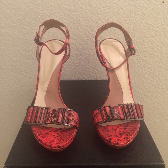 💥Host Pick🎉Herve Leger Crimson Snake Sandals - Picture 4 of 4