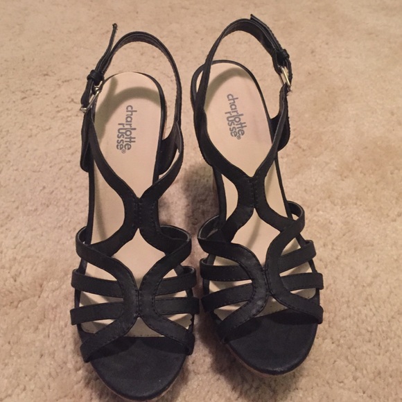 Black Charlotte Russe wedges - Picture 1 of 3