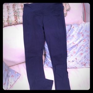 Lululemon peasant pants - size 6