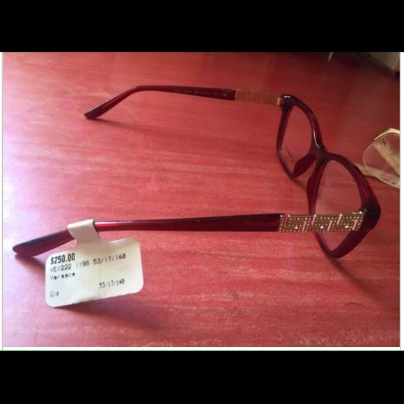 Red frame Versace - Picture 2 of 2