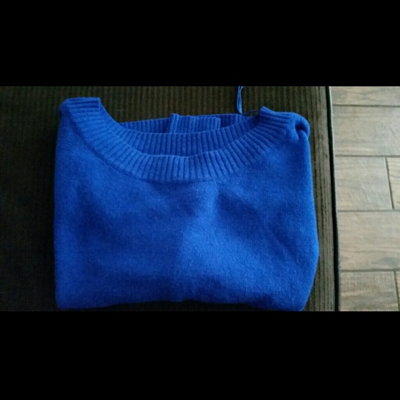 American Eagle Scoop Neck Sweater Women's L