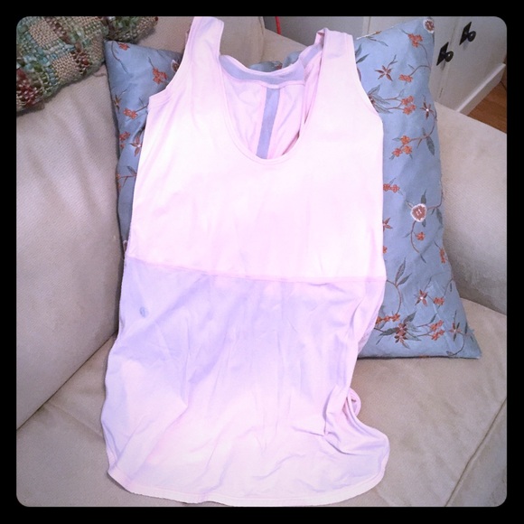 Lululemon pink cycling tank size 2