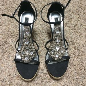 White House Black Market Wedges