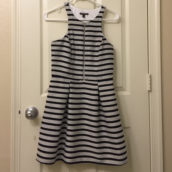 Express Dresses & Skirts - Express striped dress