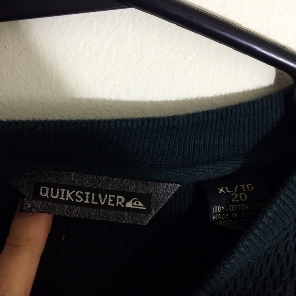 Quicksilver over sized sweater. - Picture 3 of 3