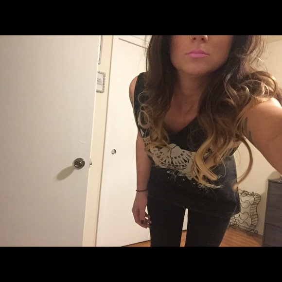 MEET YOUR SELLER! - Picture 4 of 4