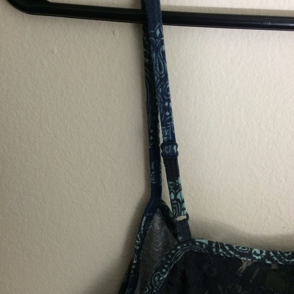 Adjustable spaghetti top - Picture 4 of 4