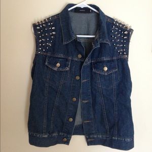 Studded dark denim jean vest Forever 21