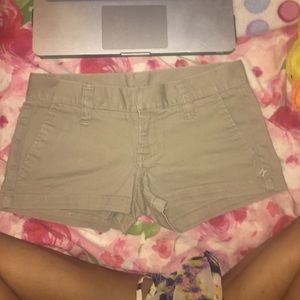 Super Cute Khaki shorts!!!