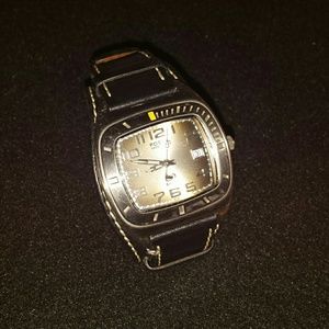 Nice Fossil blue AM 3690 Men's Watch Black Leather