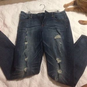 American eagle jeggings with holes