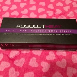 absolut heat mini flat iron