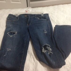 American Eagle skinny jeans with holes