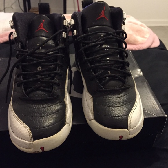 Air Jordan retro 12s